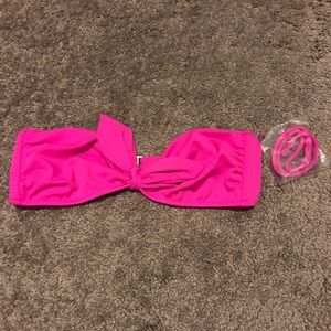 NWOT Victoria’s Secret Bikini Top